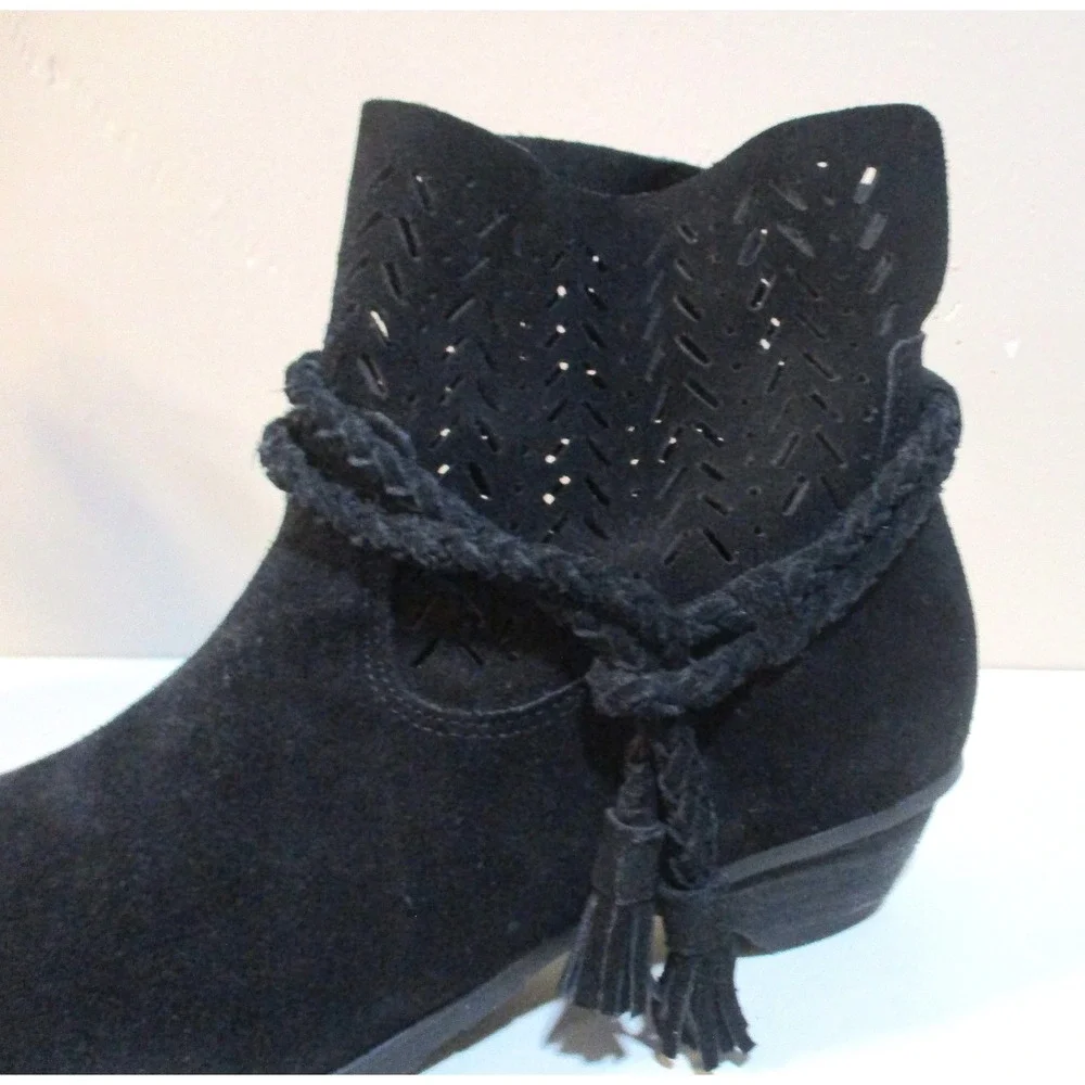 Abeo BIOsystem Black Suede Perforated Ankle Boots Braided Tassel Low Heel 6